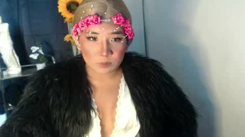 Jeen online show from February 2025 11:44:02 PM