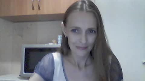 Snapshot of youur_light chatting on July 2026 06:25:01 PM Youur light online show from July 2026 06:25:01 PM