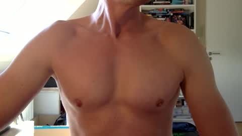 Snapshot of youvegotthis chatting on May 2026 12:44:02 PM youvegotthis online show from May 2026 12:44:02 PM
