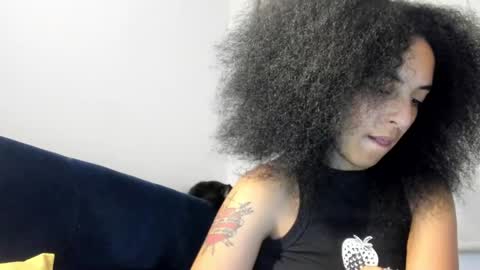 Snapshot of youwishtobeme chatting on February 2025 11:15:02 PM elizabeth ju online show from February 2025 11:15:02 PM