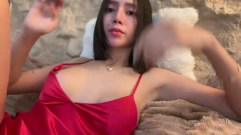Snapshot of yowginethegreat chatting on April 2026 09:01:02 AM YowgineTheGreat online show from April 2026 09:01:02 AM