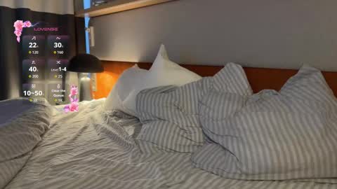 Sofa online show from March 2026 06:39:01 AM