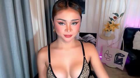 Snapshot of ysabellefox chatting on March 2026 08:41:02 AM ysabellefox online show from March 2026 08:41:02 AM