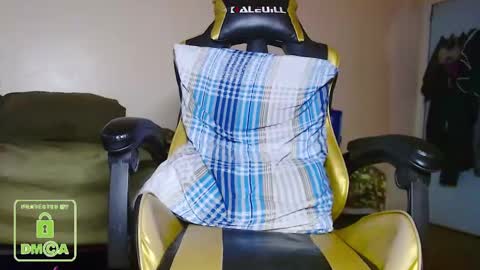 yukikawaiii online show from January 2025 05:21:02 AM