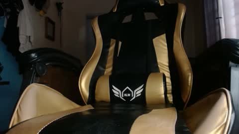 yukikawaiii online show from April 2026 03:51:01 AM