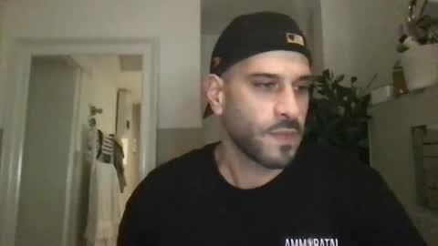 Snapshot of yul53 chatting on September 2025 01:16:02 PM yul53 online show from September 2025 01:16:02 PM