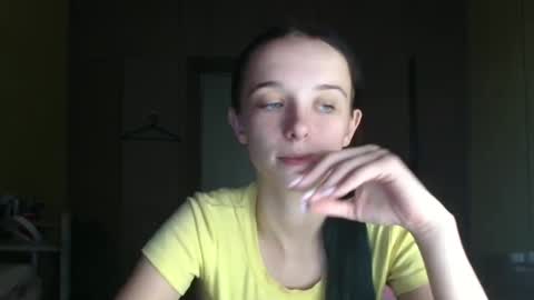 Snapshot of yuliastar chatting on October 2025 11:28:02 AM Yuliia online show from October 2025 11:28:02 AM