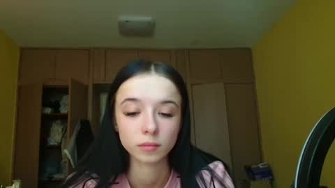 Yuliia online show from April 2026 02:30:01 PM
