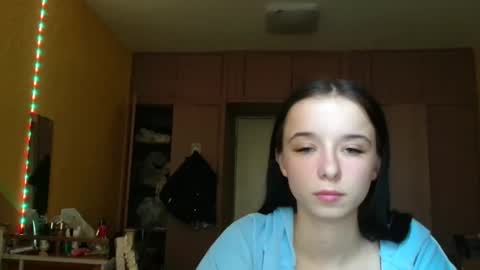 Yuliia online show from April 2026 02:01:01 PM