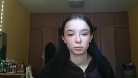 Yuliia online show from May 2026 07:46:02 AM