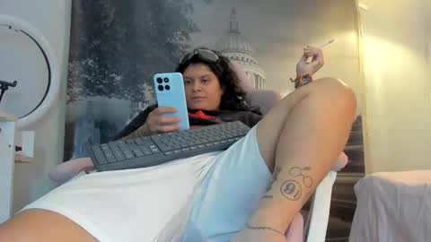 Snowflake online show from October 2025 06:51:01 PM