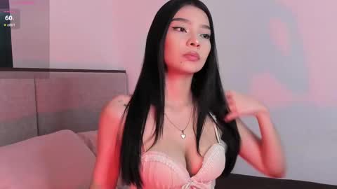 Snapshot of yumei_hot_ chatting on October 2025 04:32:01 AM Yumei online show from October 2025 04:32:01 AM