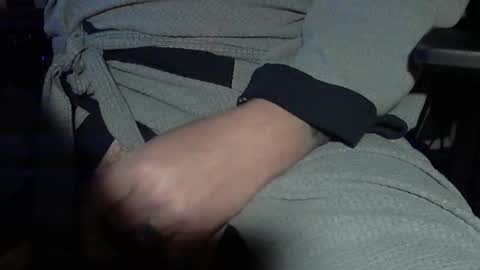 Snapshot of yumguy69 chatting on September 2025 09:34:01 AM YumGuy69 online show from September 2025 09:34:01 AM