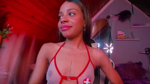 yumi_hanna online show from December 2025 02:43:02 AM