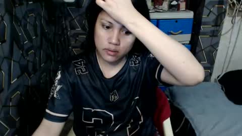 yumi online show from November 2025 04:19:02 PM