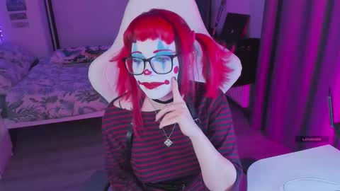 Yumi 3 online show from October 2025 06:28:02 PM