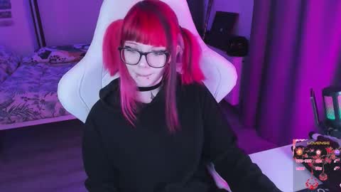 Yumi 3 online show from October 2025 09:49:02 PM