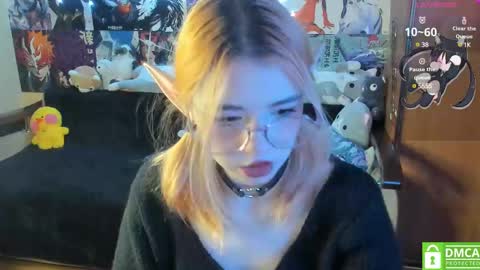 Snapshot of yumiko_uwu chatting on February 2025 08:48:01 AM Yumeko online show from February 2025 08:48:01 AM