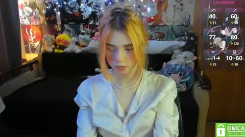 Snapshot of yumiko_uwu chatting on February 2025 08:14:01 AM Yumeko online show from February 2025 08:14:01 AM