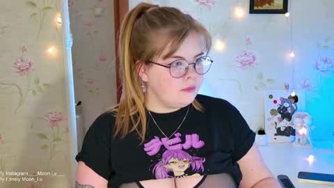 Polly online show from November 2025 04:40:01 PM