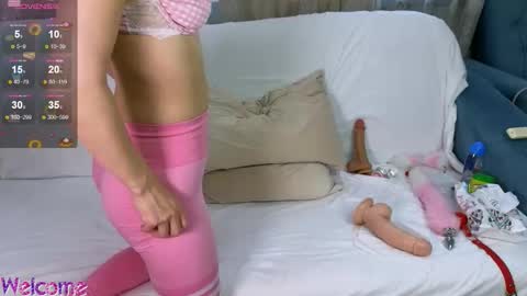 Snapshot of yummy__ayami chatting on September 2025 02:02:01 AM Yummy Ayami online show from September 2025 02:02:01 AM