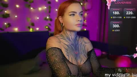Snapshot of yummy__peach chatting on October 2025 02:08:02 AM Catherine online show from October 2025 02:08:02 AM