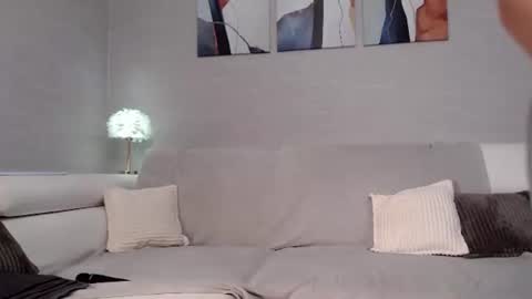 Snapshot of yummy_blonde chatting on July 2026 10:10:02 AM you babe online show from July 2026 10:10:02 AM