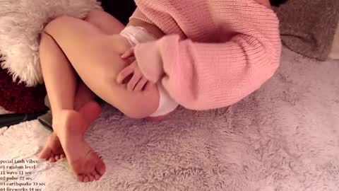 Snapshot of yummy_honey_ chatting on May 2026 08:14:02 PM Mia online Monday 10pm CET online show from May 2026 08:14:02 PM