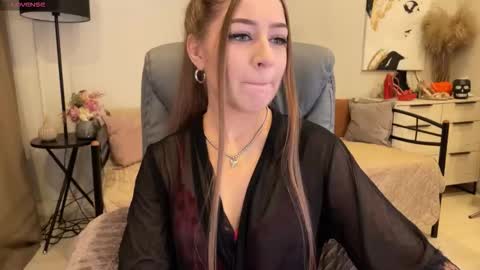 Yummy Jane online show from October 2025 01:05:02 AM