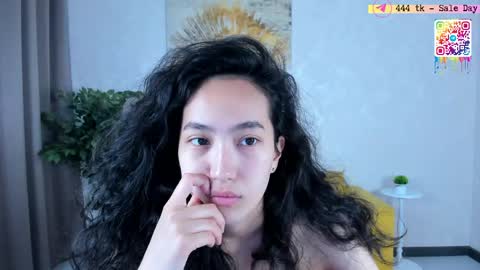 Snapshot of yummy_lamii chatting on June 2026 03:30:02 AM Cindey online show from June 2026 03:30:02 AM