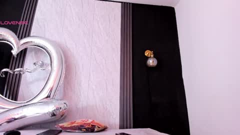 Yummyduo online show from April 2026 11:46:02 AM