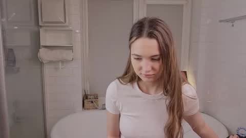 Emily online show from February 2026 05:20:01 PM