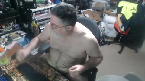 yummyflguy online show from June 2026 08:43:01 PM