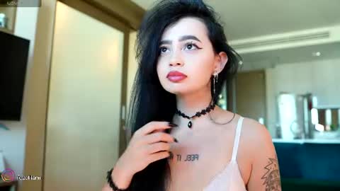 yuna_leen online show from June 2026 09:30:01 AM