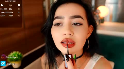 yuna_leen online show from July 2026 10:44:02 AM