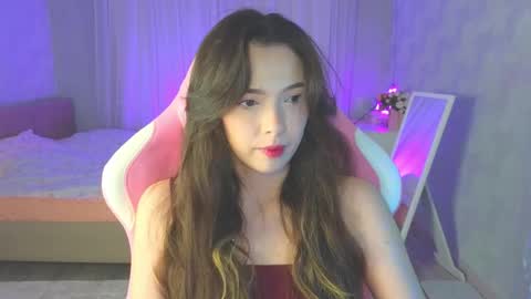 Yuna online show from November 2025 12:43:01 AM