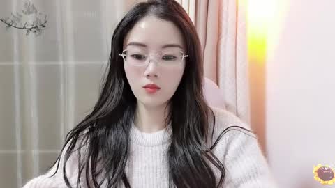 YunEr online show from December 2024 11:22:02 AM