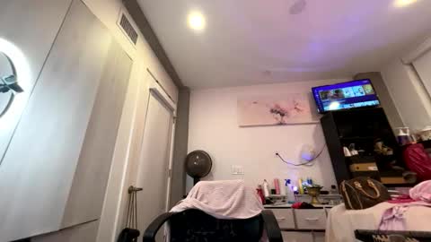 BbyTSSLut online show from February 2026 02:52:02 AM