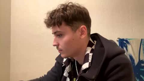 yungstudbev online show from December 2024 03:09:01 AM