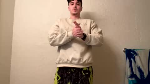 yungstudbev online show from December 2024 01:29:01 AM