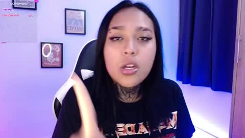 Snapshot of yunomi_1 chatting on February 2026 04:49:02 AM Angelly online show from February 2026 04:49:02 AM