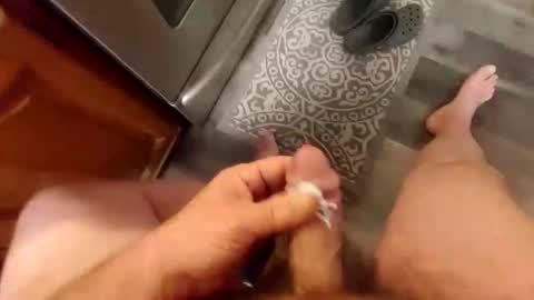 Snapshot of yupthatshim chatting on December 2024 07:29:01 AM yupthatshim online show from December 2024 07:29:01 AM