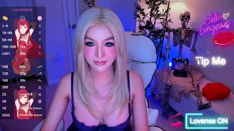Snapshot of yurasiand0ll chatting on September 2025 02:02:02 AM Sasa online show from September 2025 02:02:02 AM