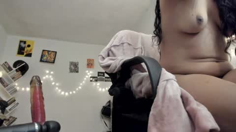 paola online show from February 2025 02:03:02 AM