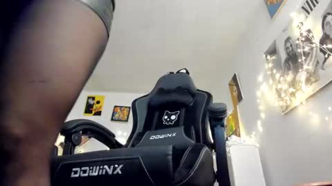 paola online show from February 2025 09:43:01 PM