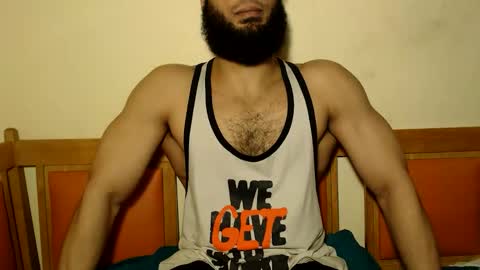 yusraxdamian online show from February 2026 11:37:02 AM