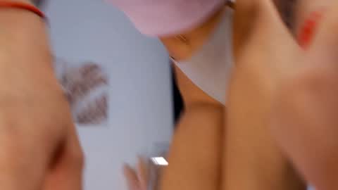 Snapshot of yuukenzi chatting on January 2025 12:31:01 PM Maria online show from January 2025 12:31:01 PM