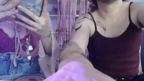 YuzuMiyu online show from November 2025 04:24:02 AM