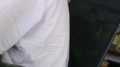 Snapshot of yvanbonar181018 chatting on September 2025 02:55:02 PM yvanbonar181018 online show from September 2025 02:55:02 PM