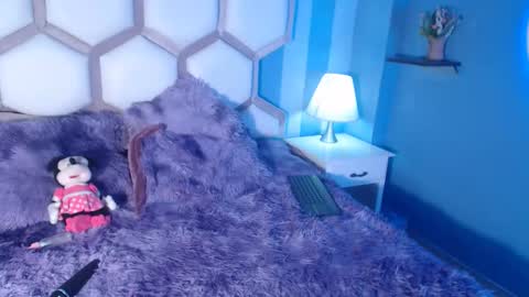 Snapshot of yvi_taylor chatting on June 2026 04:28:02 PM yvi online show from June 2026 04:28:02 PM